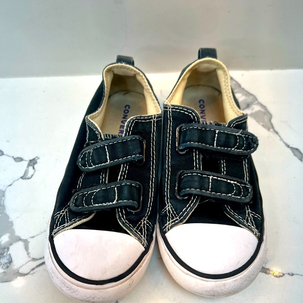 CONVERSE Toddler Boy's CT 2V OX Black Sneakers Size 10